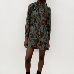 Zara Printed Short Long Sleeve Dress